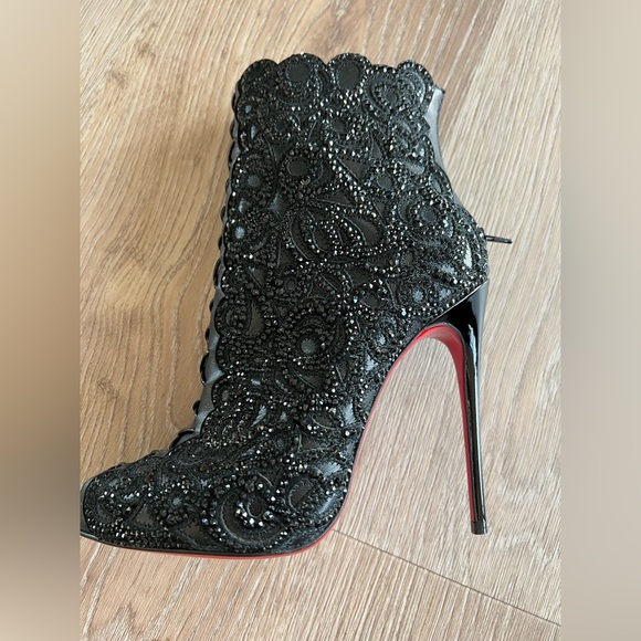 Christian Louboutin NEW ALL OVER CRYSTAL ANKLE BOOT BLACK - Picture 3 of 7